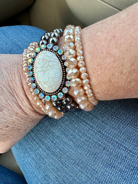 Oval white agate w/ rhinestone bling bracelet
