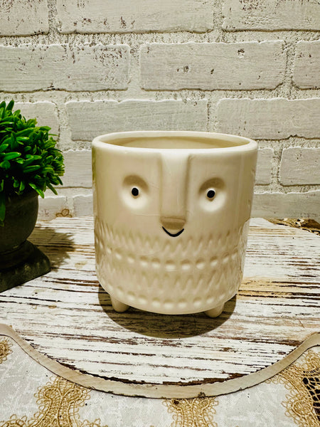 Smiling planter