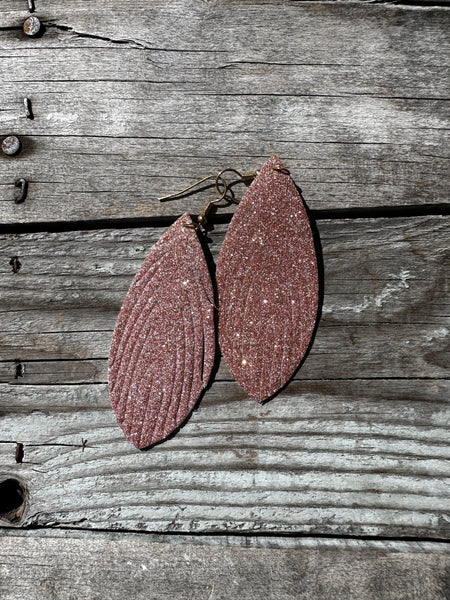 Pink champagne, feather earrings